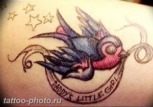 рисунка тату воробей 03.12.2018 №002 - photo tattoo sparrow - tattoo-photo.ru